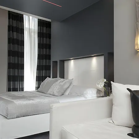 Metropolis Hotell Rom