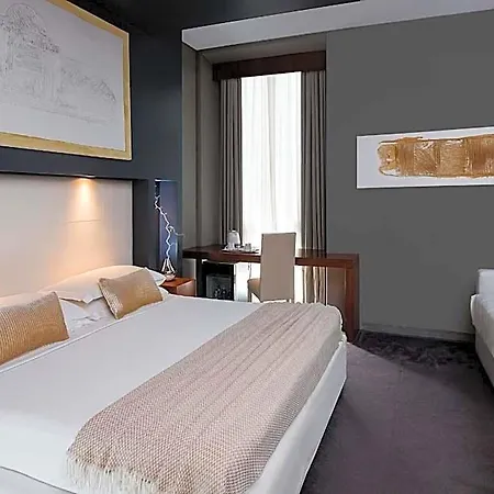 Metropolis 4* Rom