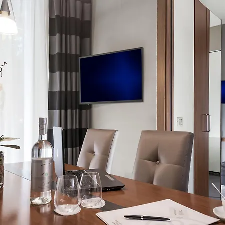 Hotel Metropolis 4*