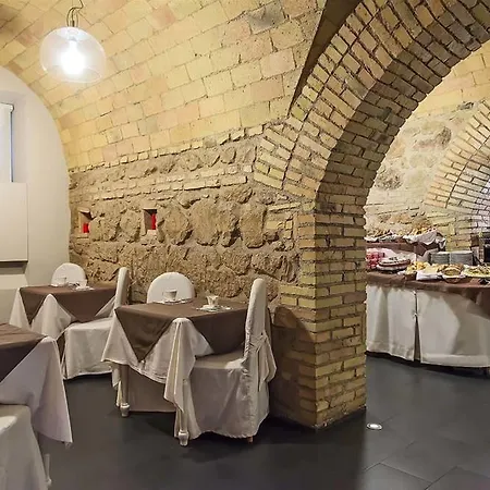 Metropolis 4*