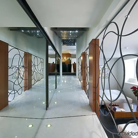 Metropolis - Di Charme 4* Roma
