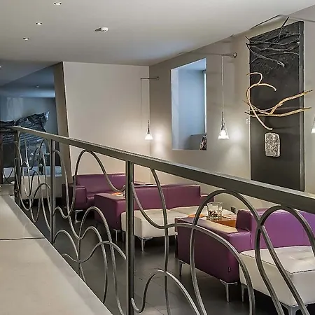 Otel Metropolis - Di Charme 4*