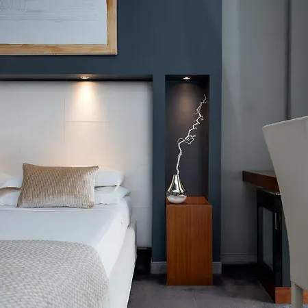 Otel Metropolis - Di Charme